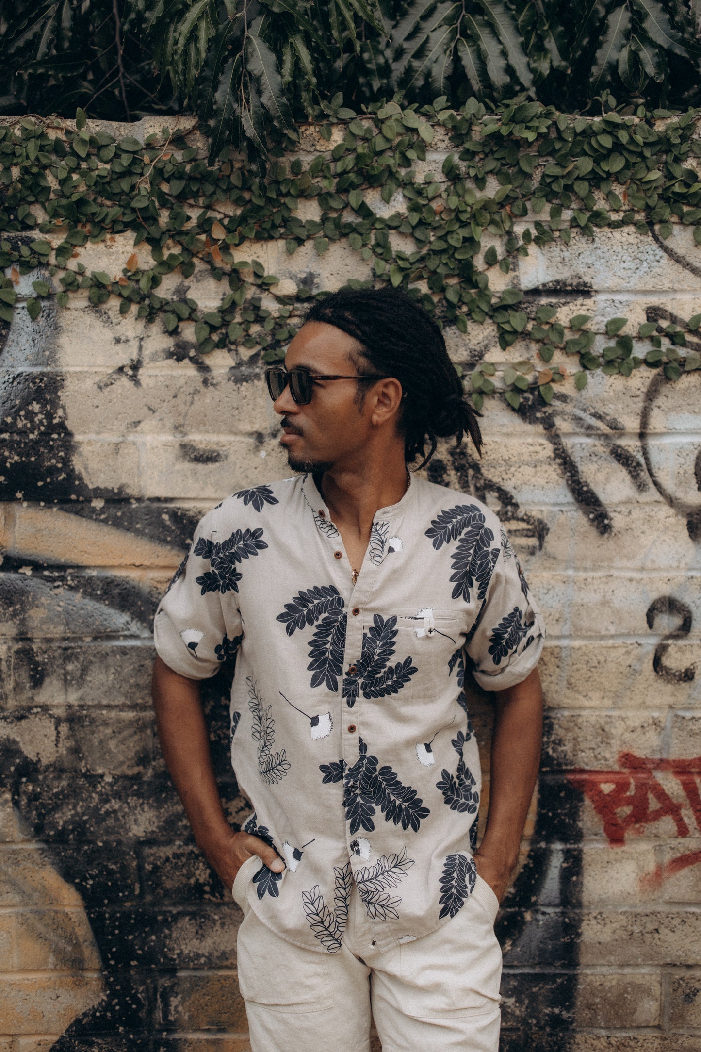 バンドカラーブレスレットスリーブシャツ/モンキーポッドプリントWガーゼ