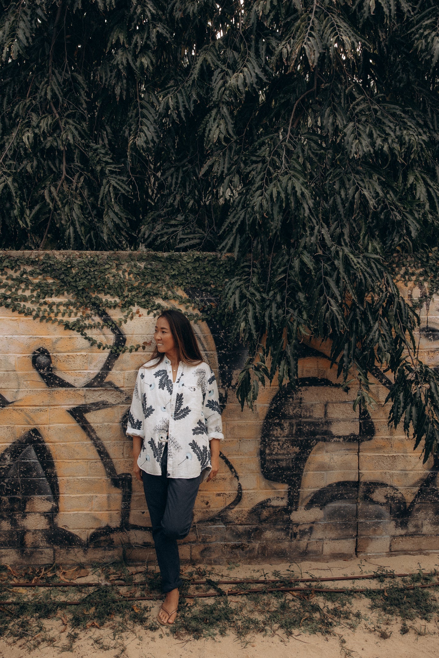 バンドカラーブレスレットスリーブシャツ/モンキーポッドプリントWガーゼ