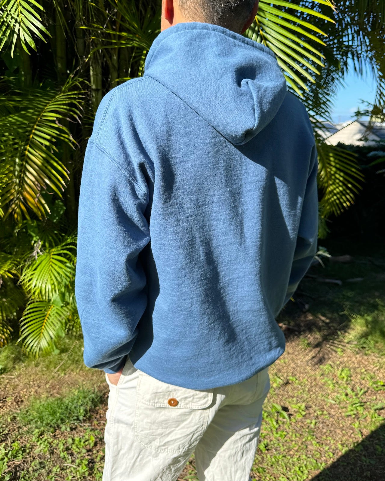 ロゴプリントフーディー