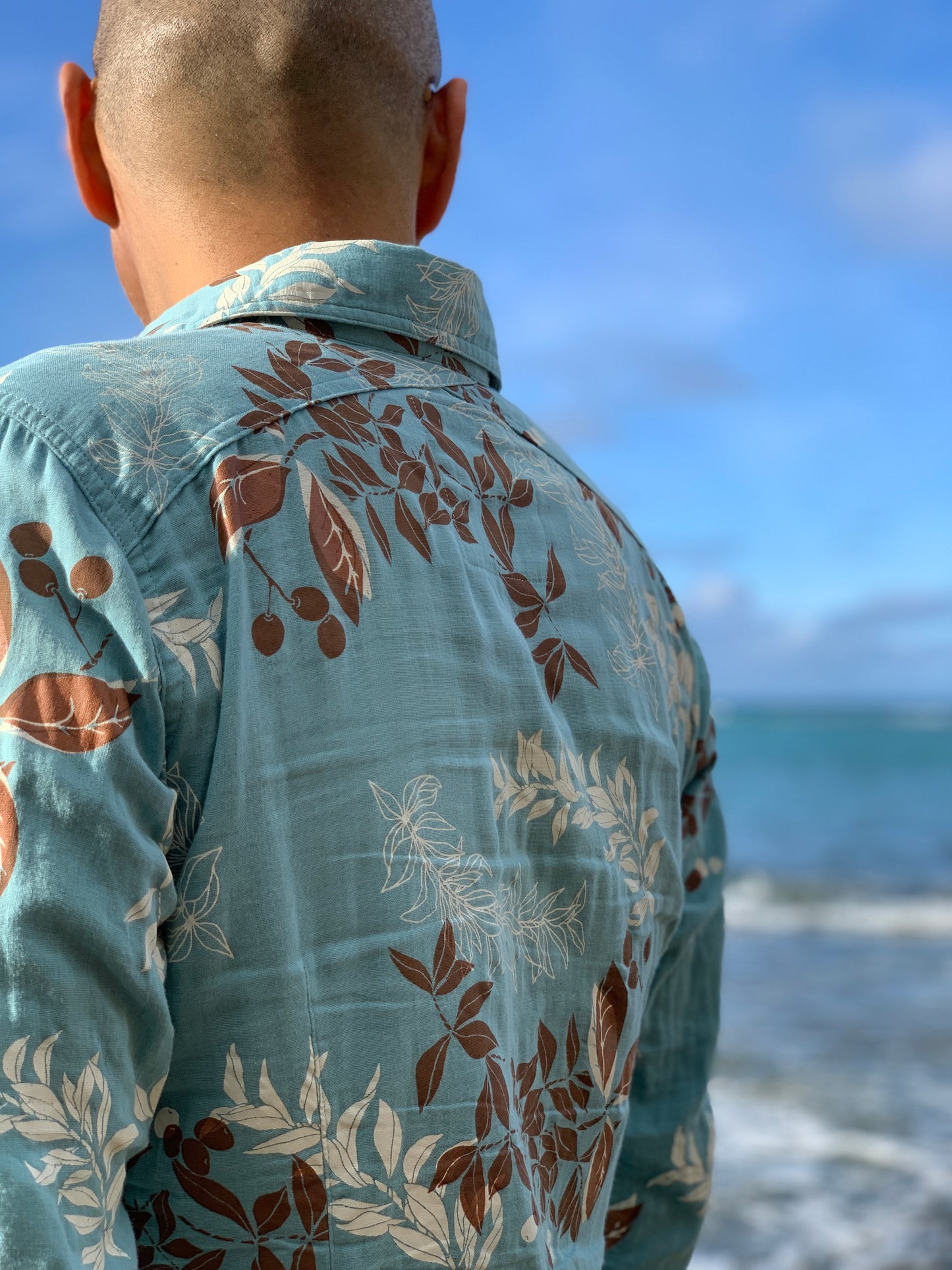 トライアングルフラップシャツ／マイレリーフプリント