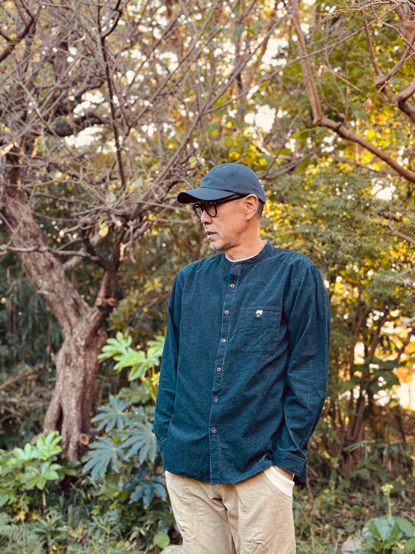 バンドカラー コンフォートシャツ/ トップ糸コーデュロイ