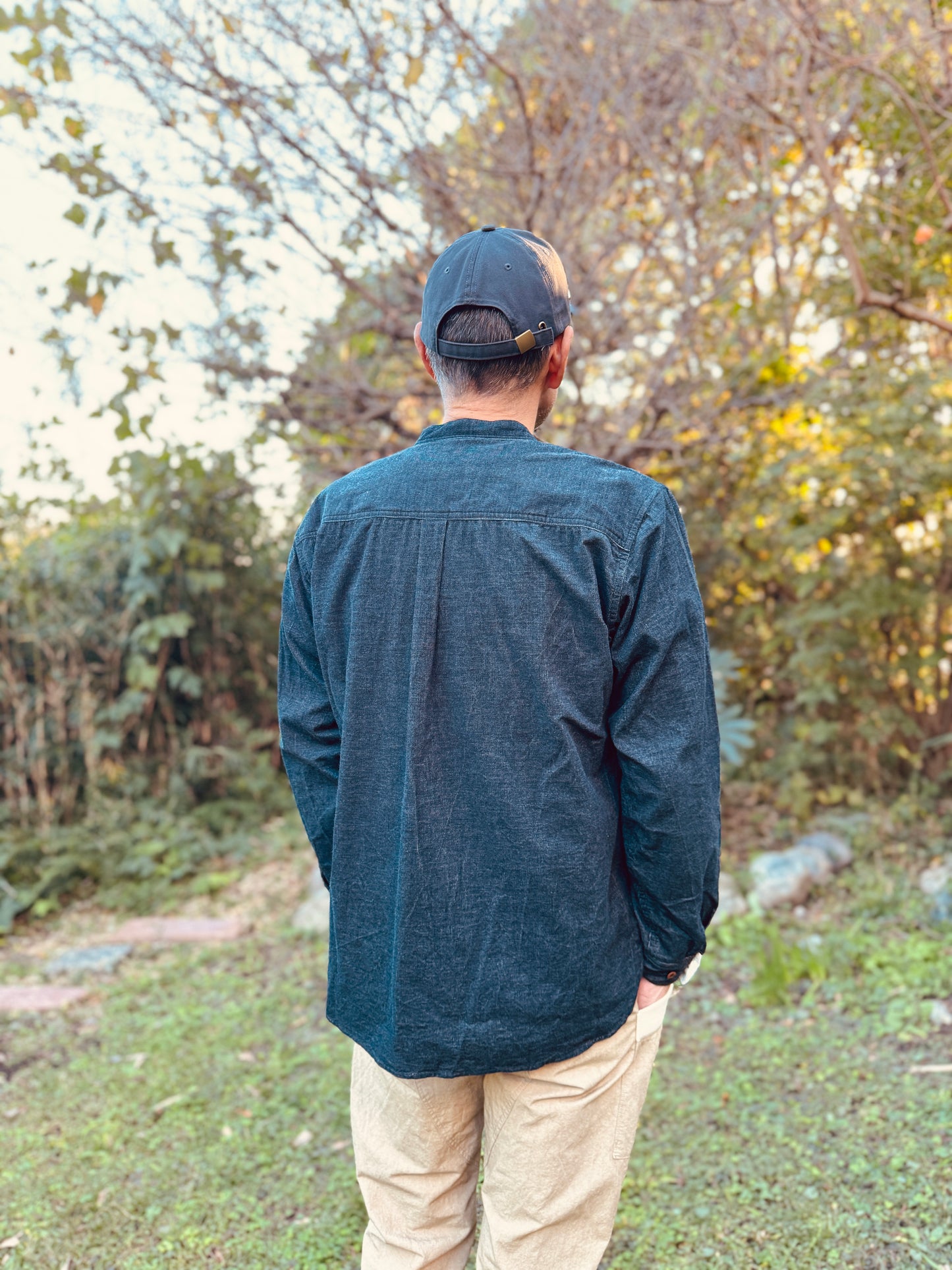 バンドカラー コンフォートシャツ/ トップ糸コーデュロイ