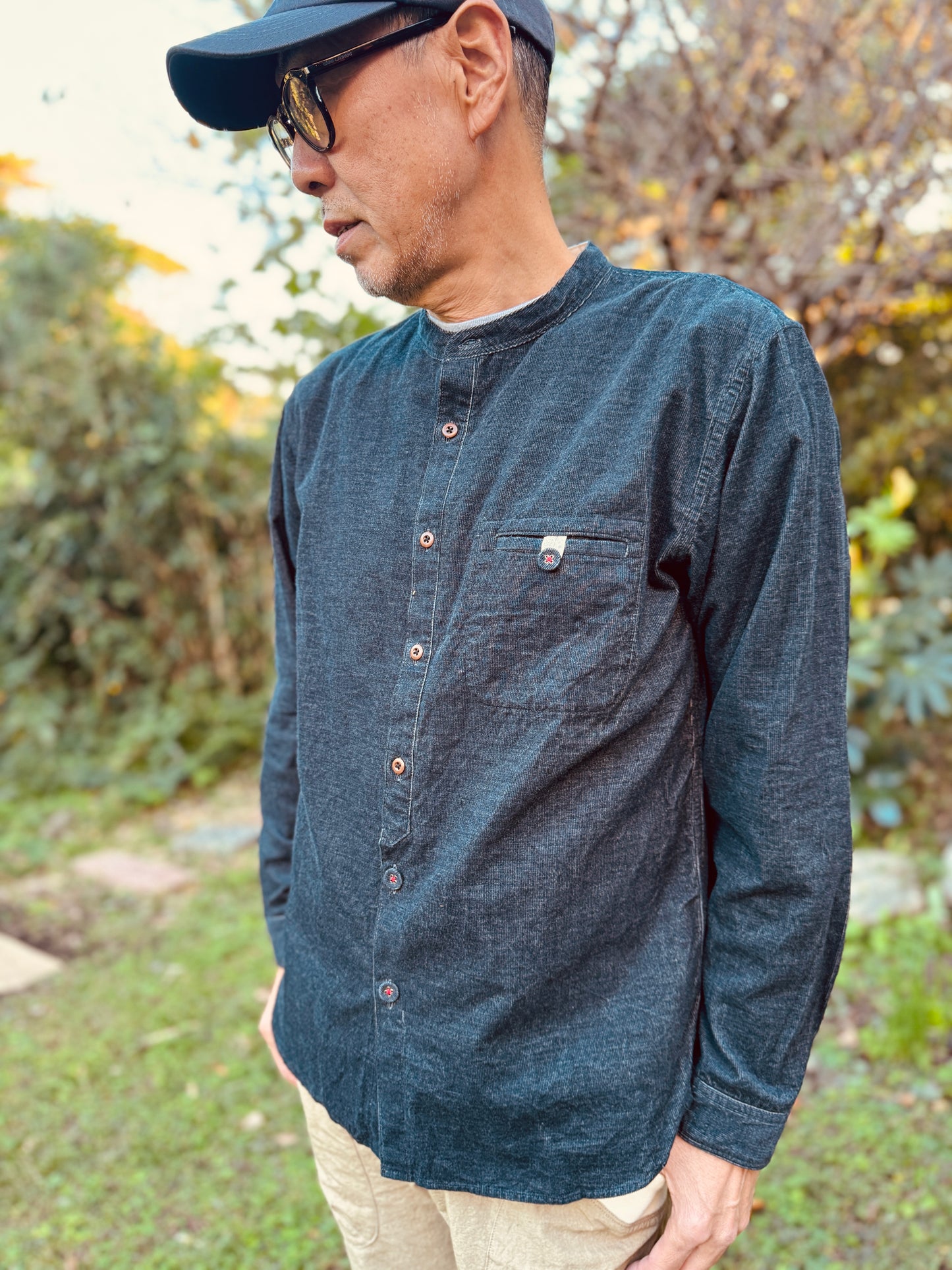 バンドカラー コンフォートシャツ/ トップ糸コーデュロイ