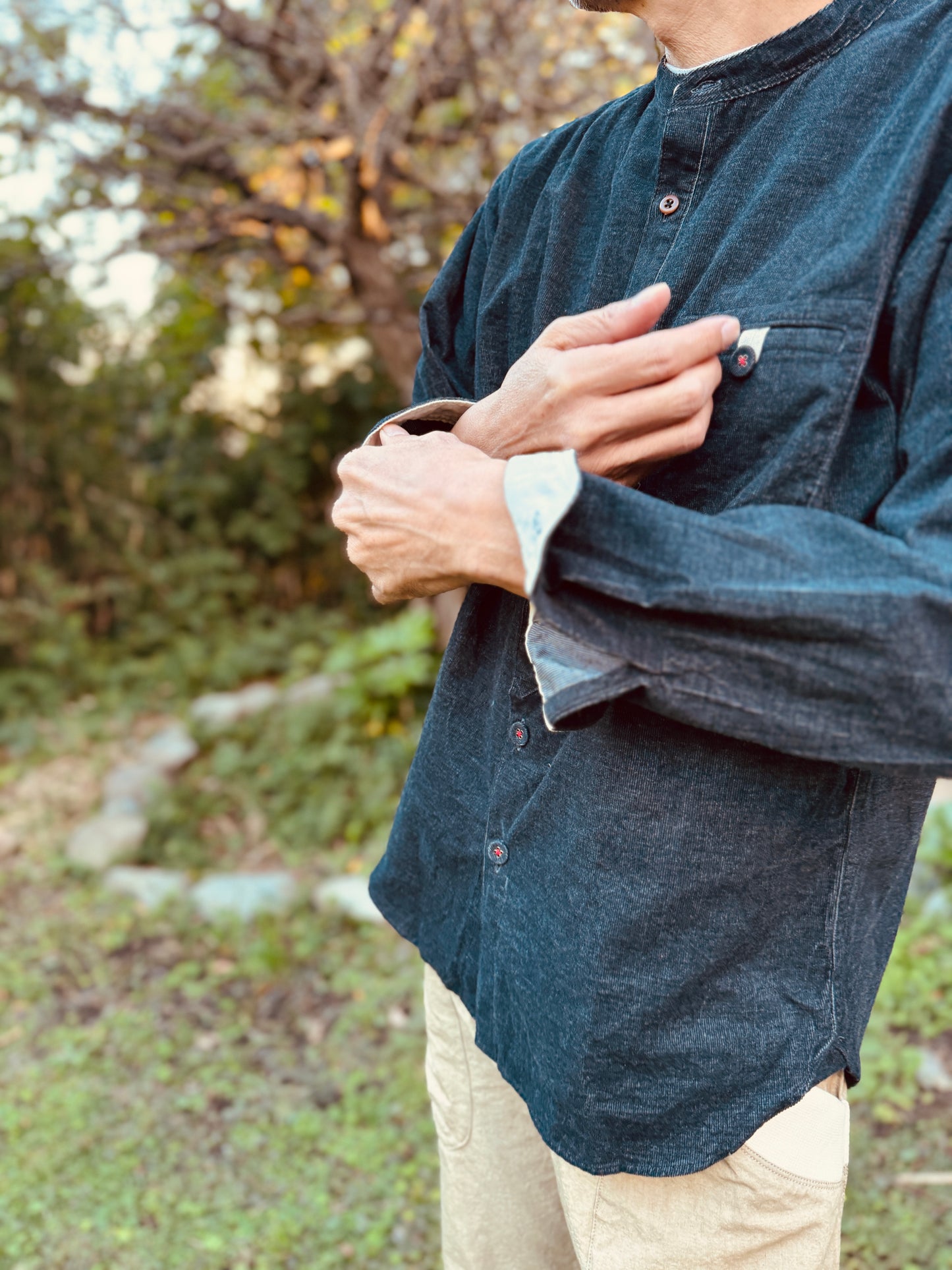 バンドカラー コンフォートシャツ/ トップ糸コーデュロイ