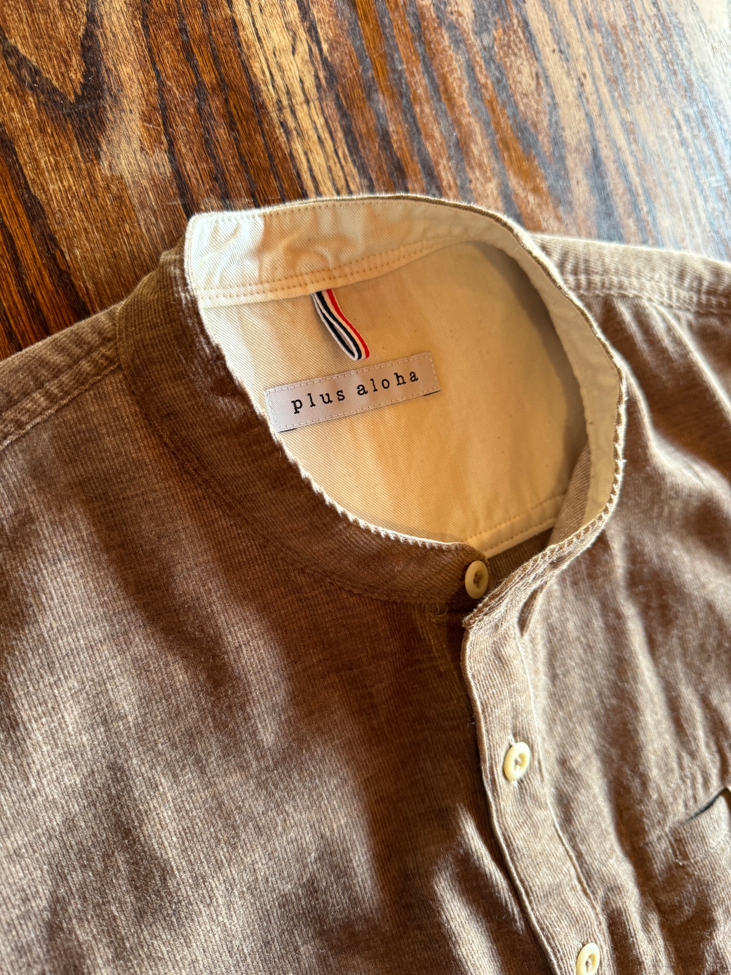 バンドカラー コンフォートシャツ/ トップ糸コーデュロイ