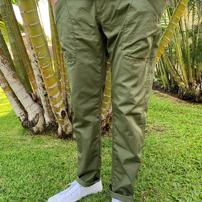 サイドポケット          リブパンツ