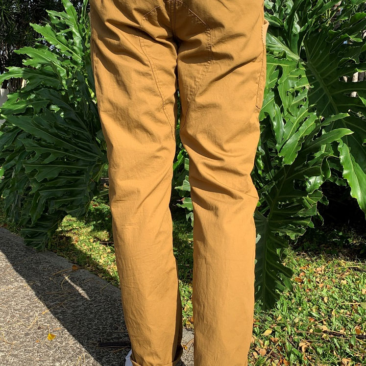 サイドポケット          リブパンツ