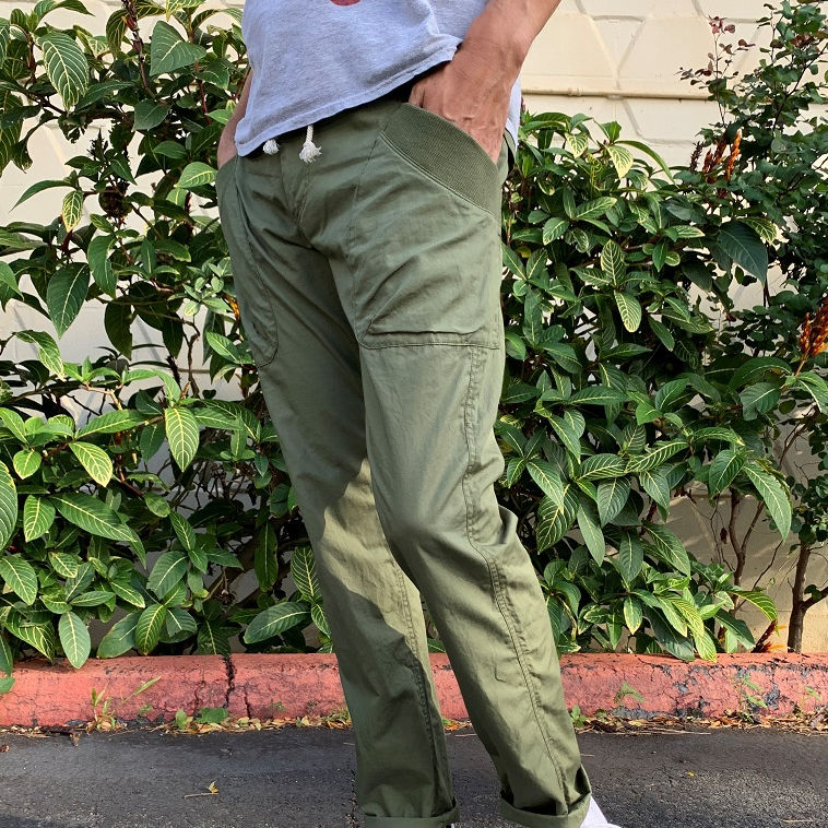 サイドポケット          リブパンツ